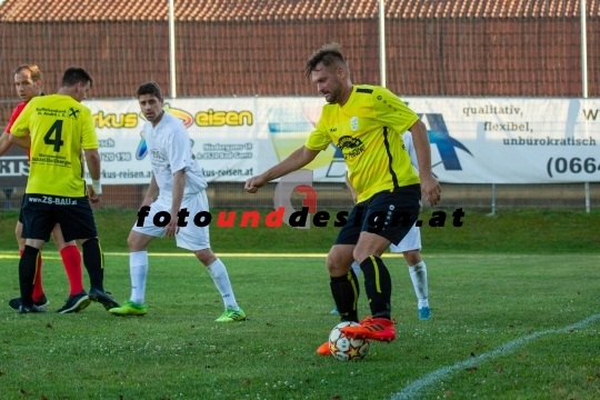 20220729 Freundschaftsspiel zw. FC Stammtisch Schatz vs FV Maler