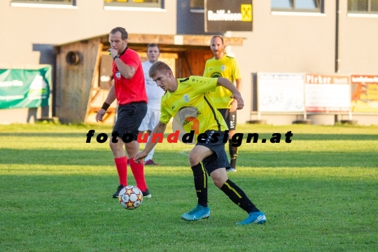 20220729 Freundschaftsspiel zw. FC Stammtisch Schatz vs FV Maler