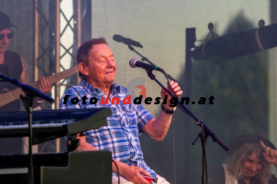 Wolfgang Ambros - Konzert am 2. Juli 2022 in Wagna im Römerdorf